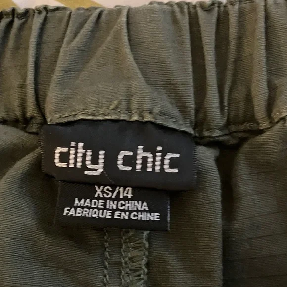 City Chic Olive Mini Skirt - Picture 2 of 4